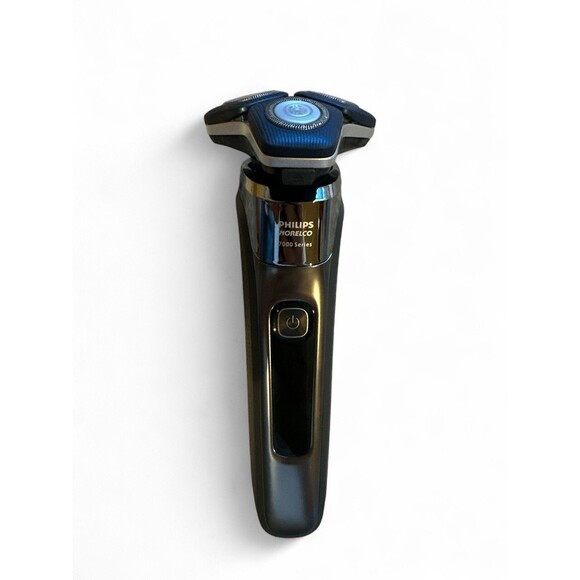 Philips Norelco 7200 Rechargeable Wet & Dry Electric Shaver, S7887/82 w SenseIQ - Picture 10 of 12